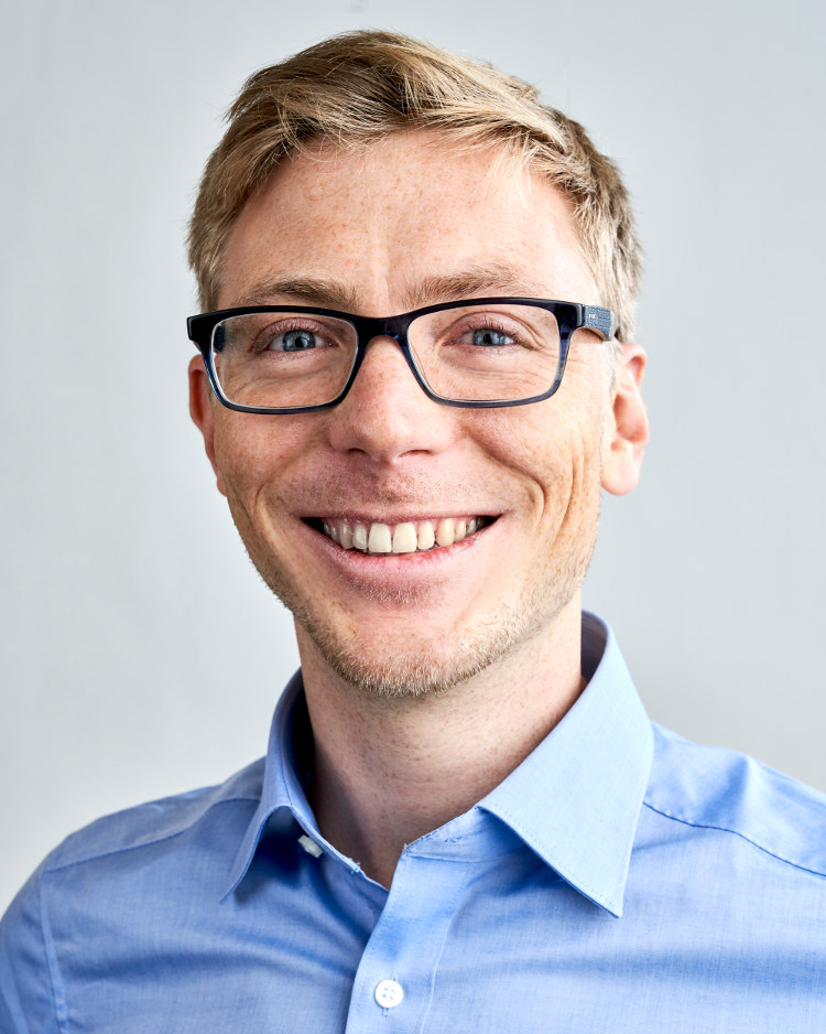 This image shows Dr. sc. Sebastian Schwindt