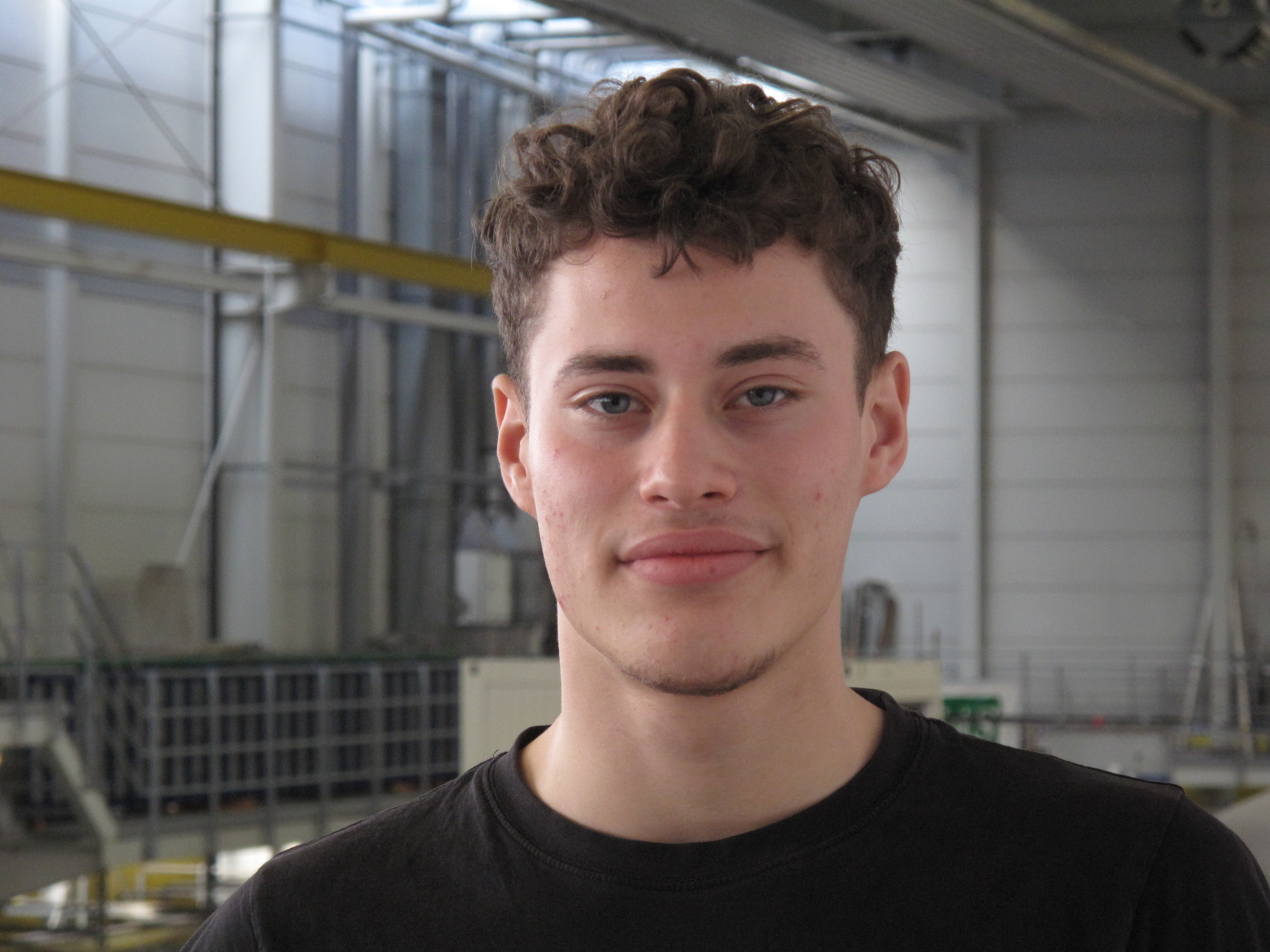 Thomas Singer becomes a member of the hydraulic laboratory